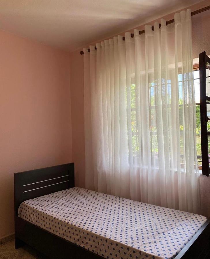 Roeli'S Guest House Pogradaş Dış mekan fotoğraf