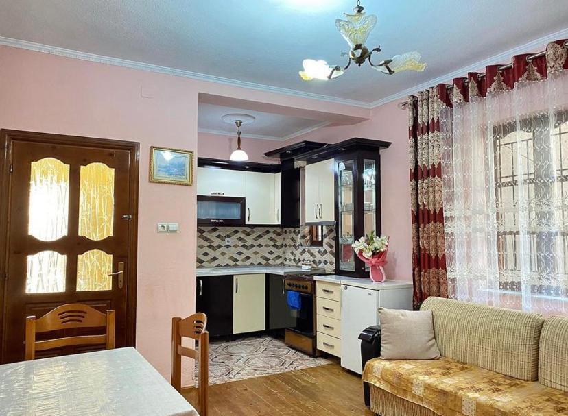 Roeli'S Guest House Pogradaş Dış mekan fotoğraf