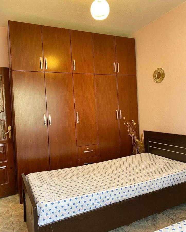 Roeli'S Guest House Pogradaş Dış mekan fotoğraf